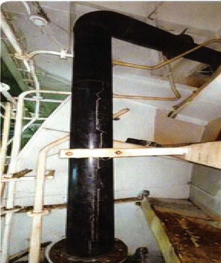 New auxiliary engine seawater cooling pipe installed in the engine room